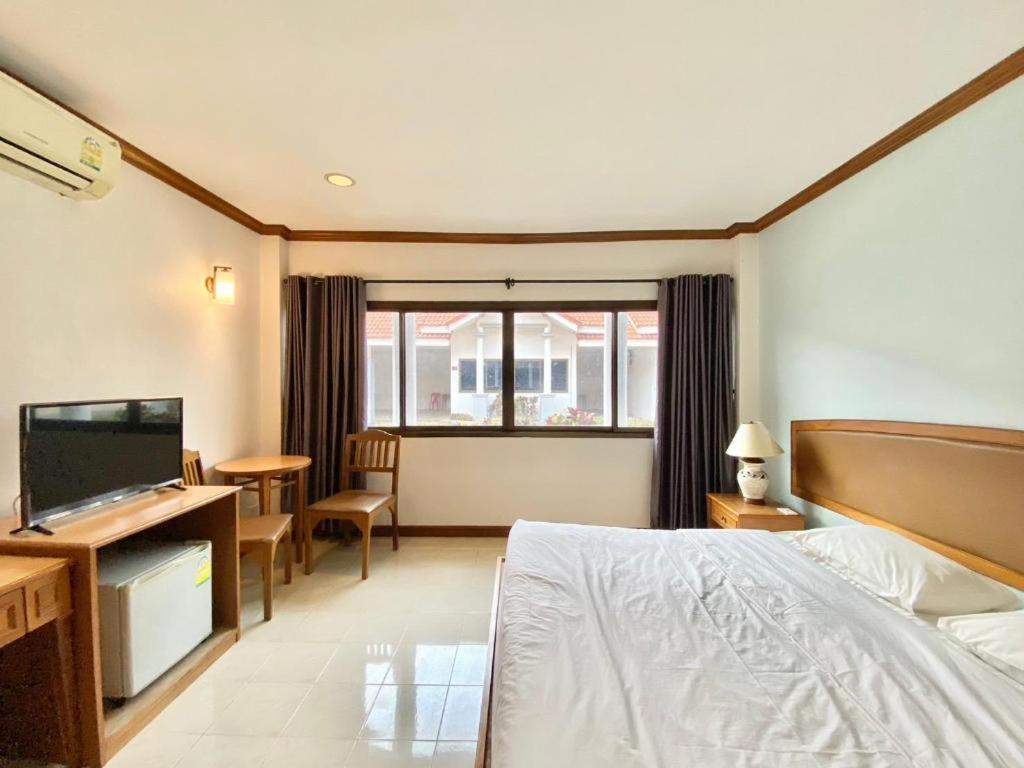Golden Land Hotel Chiang Rai Extérieur photo